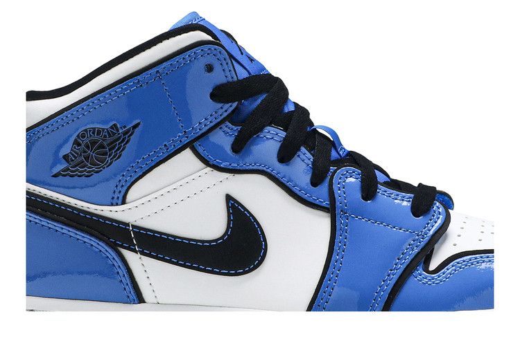 Jordan 1 Mid Signal Blue (GS)