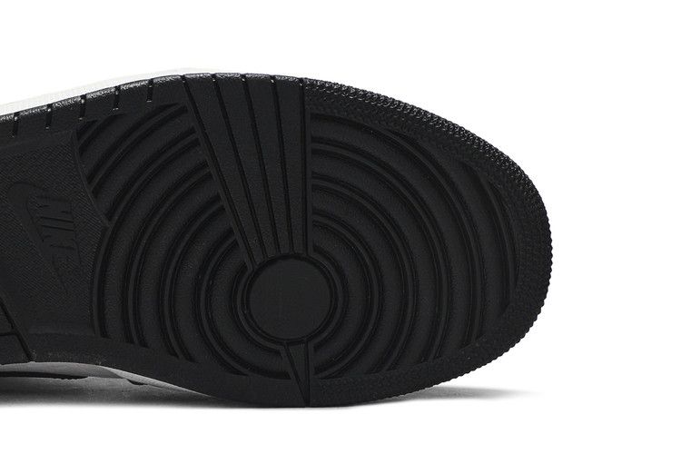 Jordan 1 Mid Fearless Facetasm