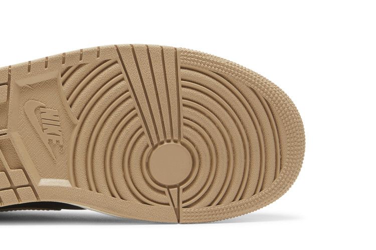 Jordan 1 Low Desert (Women's)