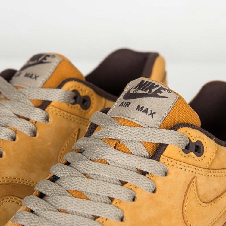 Nike Air Max 1 Wheat Pack (2015)