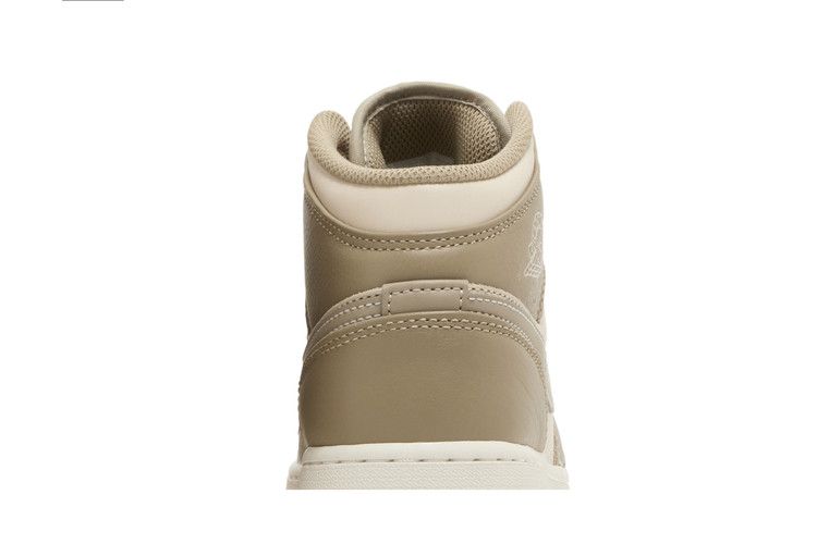 Jordan 1 Mid Legend Brown (GS)