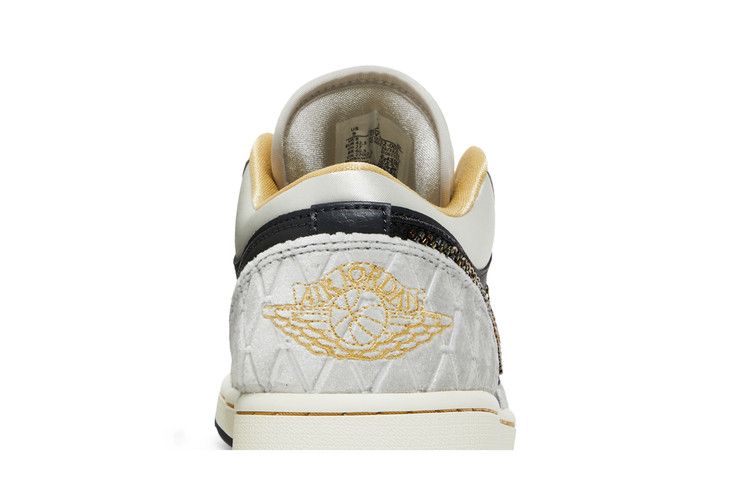 Jordan 1 Low Beaded Swoosh